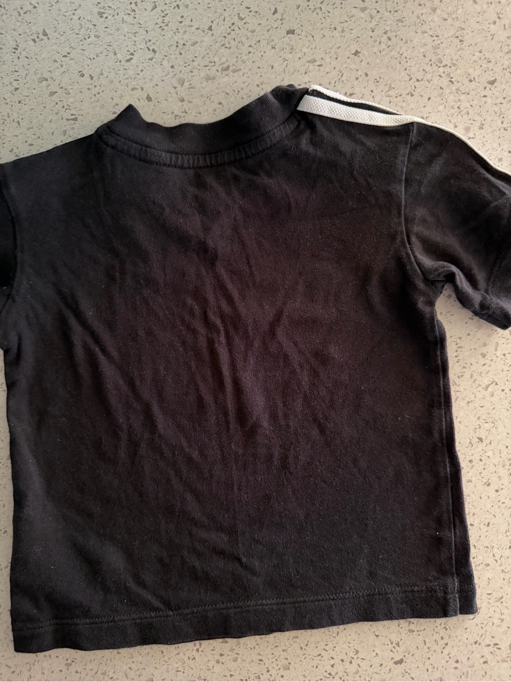 adidas Black Tee with White Shoulder Stripes Size 12-18M - Picture 4 of 6